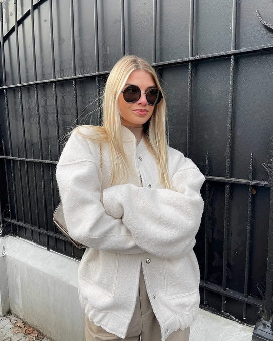 Adele | Praktische Jacke mit Seitentaschen für Damen