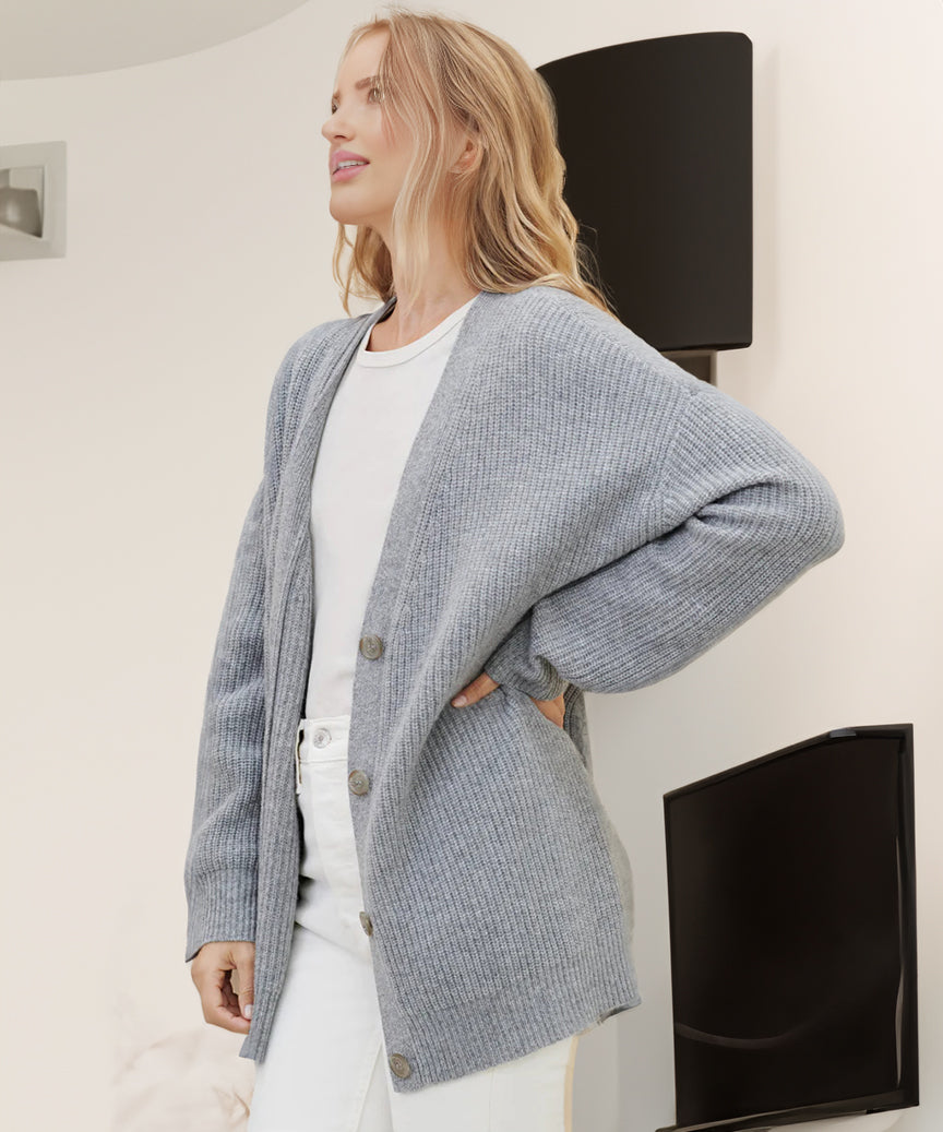 Aderyn | Gemütliche Strickjacke für Damen