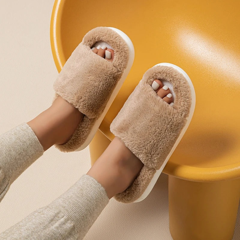 Bassiana | Weiche Peep-Toe Hausschuhe für Damen
