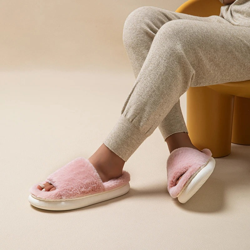 Bassiana | Weiche Peep-Toe Hausschuhe für Damen