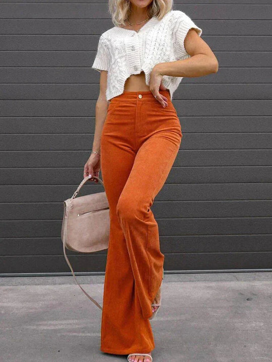 Bastiona | Lässige Flared Cordhose für Damen