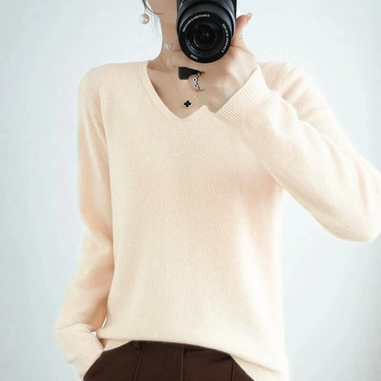 Beatrixe | Stilvoller V-Ausschnitt-Pullover für Damen