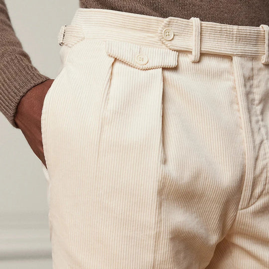 Bequeme gerade geschnittene Hose für Damen