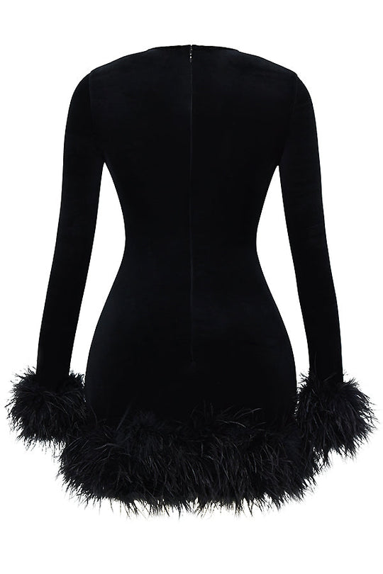 Brunilda | Trendiges Samt-Minikleid für Damen
