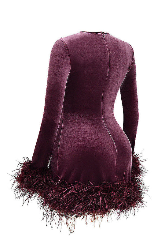 Brunilda | Trendiges Samt-Minikleid für Damen