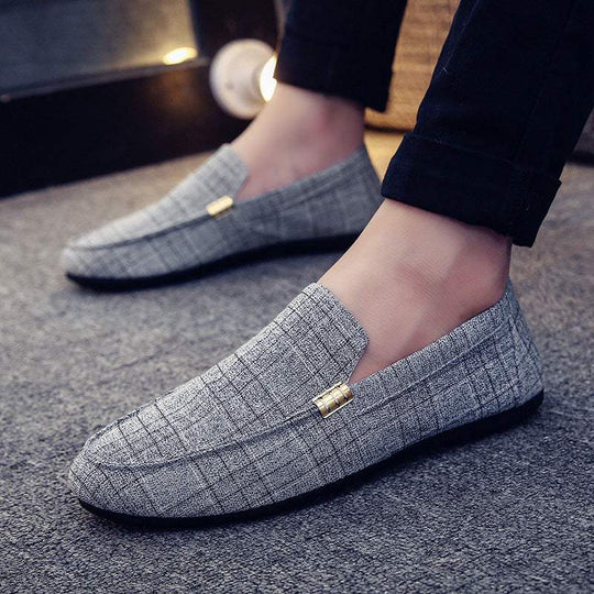 Elegante Slipper aus Wildleder für Herren
