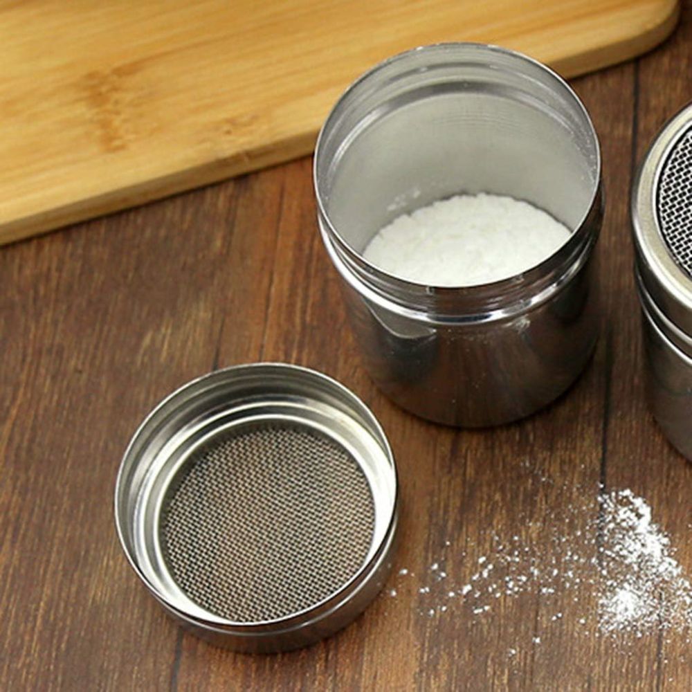 Silberner Wirbel-Pulverstreuer