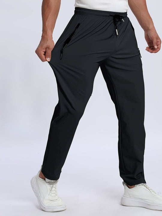 Joggers aus atmungsaktivem Stretchmaterial für Männer