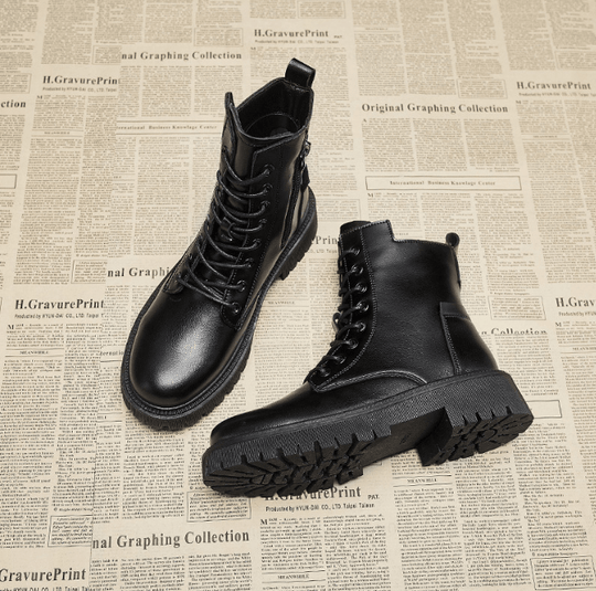 Hochgeschnittene Stiefel für Damen