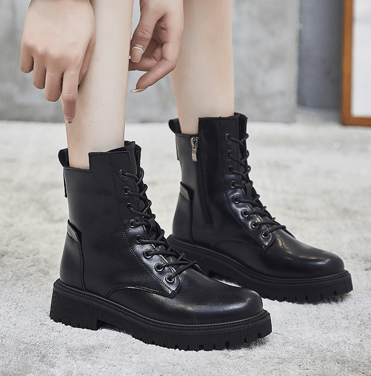 Hochgeschnittene Stiefel für Damen