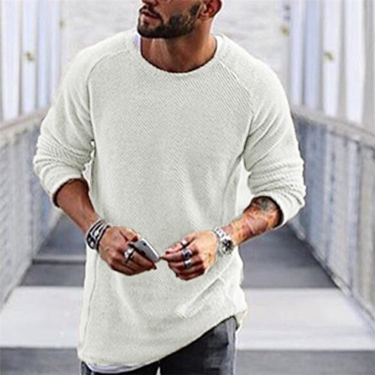 Langer Strickpullover aus hochwertigem Material für Herren