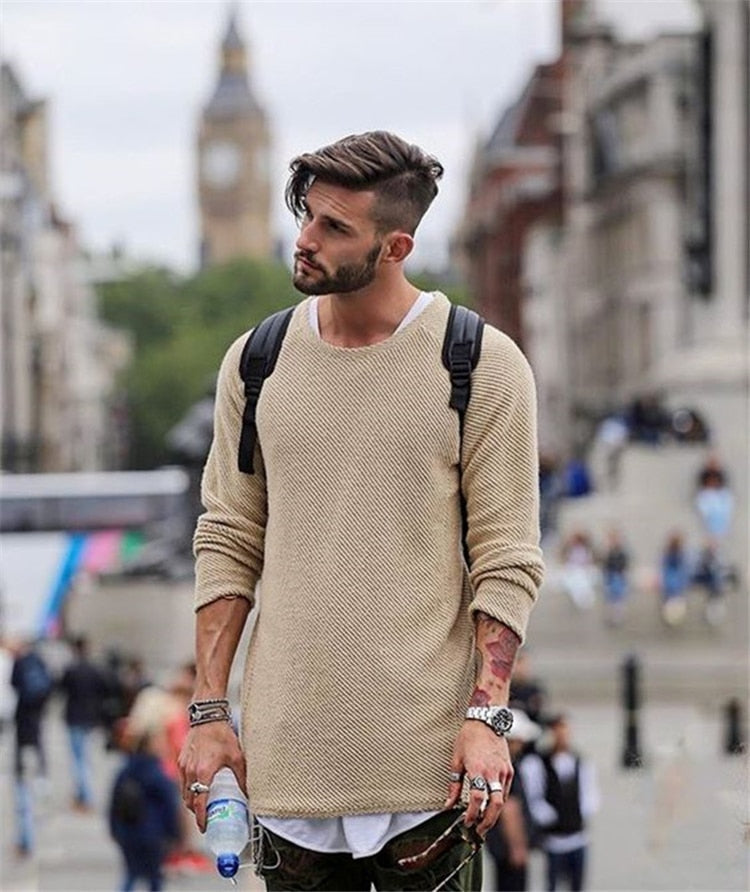 Langer Strickpullover aus hochwertigem Material für Herren