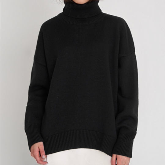 Rollkragenpullover für Damen in Modernem Design