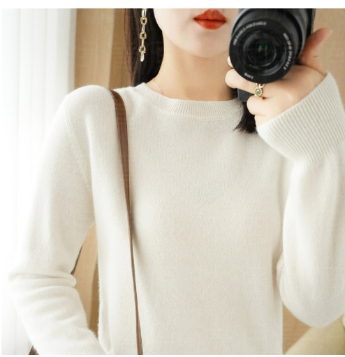 Rundhals Pullover für Damen im Modernen Stil