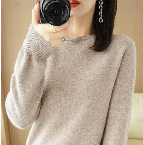 Rundhals Pullover für Damen im Modernen Stil