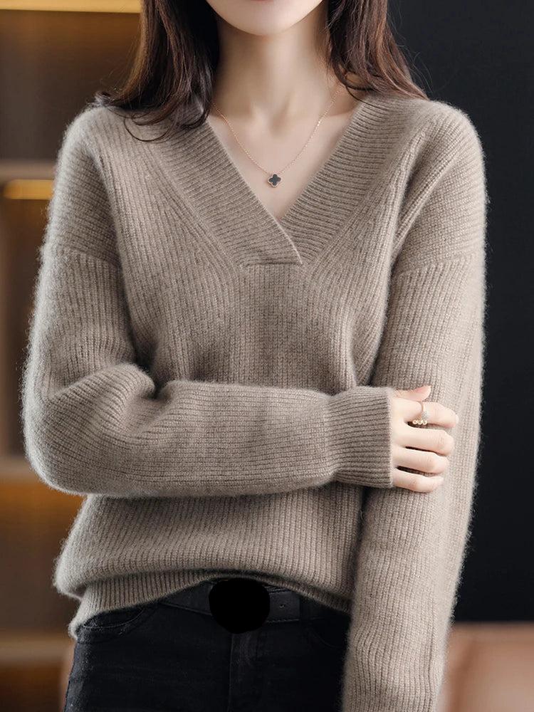 Bastet | Bequemer V-Ausschnitt Strickpullover für Damen