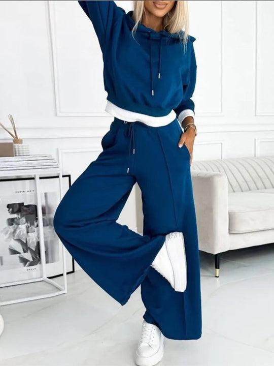 Set aus Kapuzenpullover und Hose für Damen