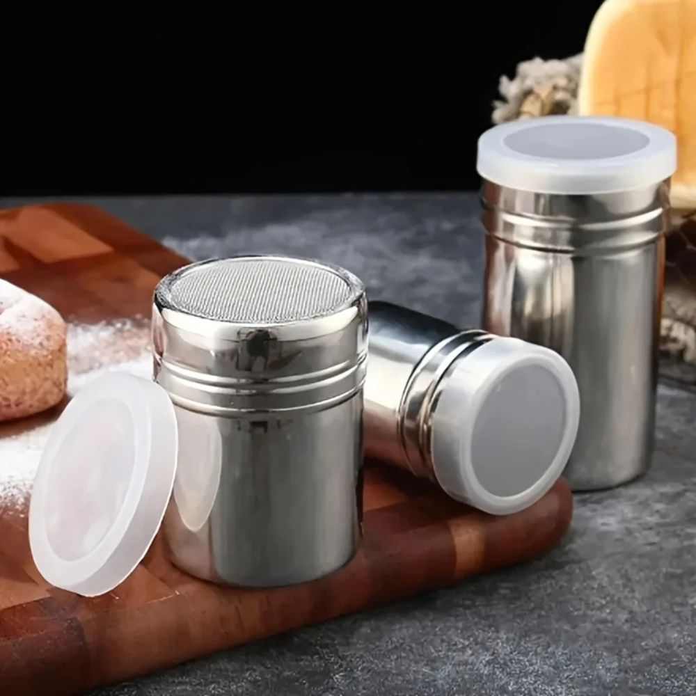 Silberner Wirbel-Pulverstreuer