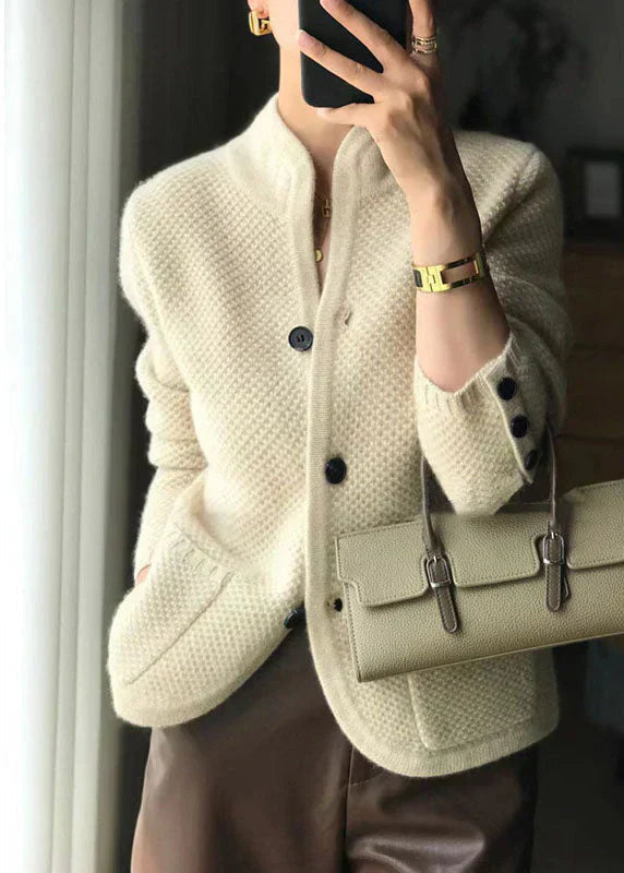 Strickjacke für Damen mit Knopfverschluss