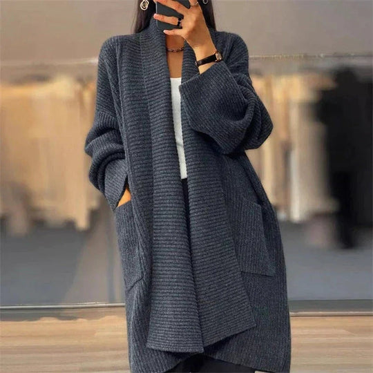 Strickjacke für Damen mit flexibler Passform