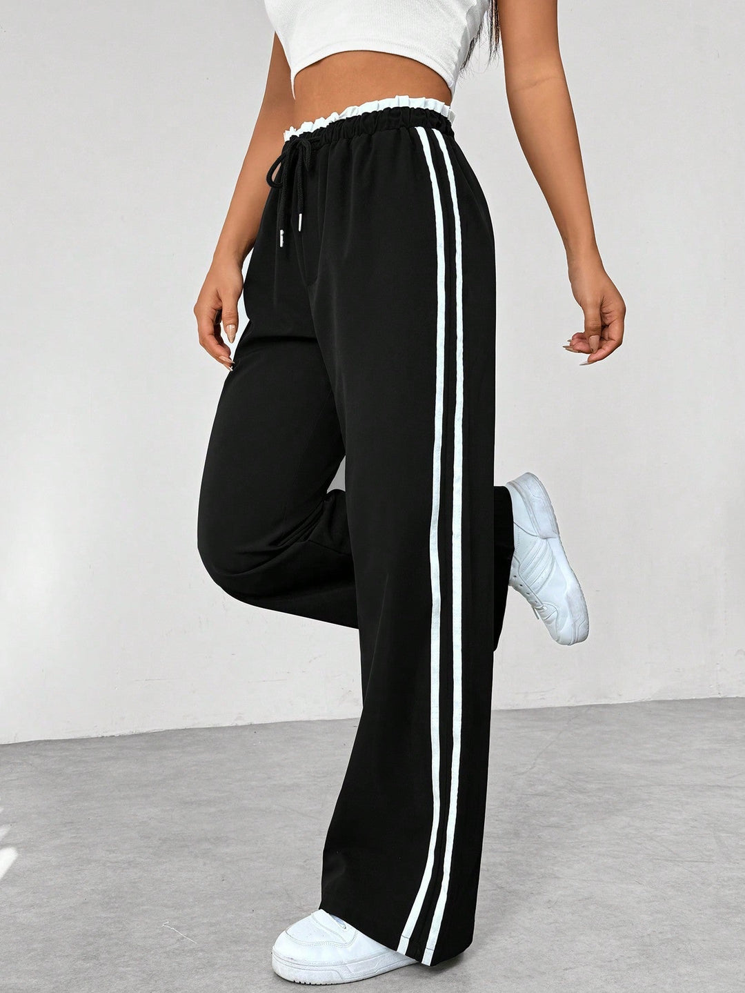 Weite Sporthose mit Elastischem Bund für Damen