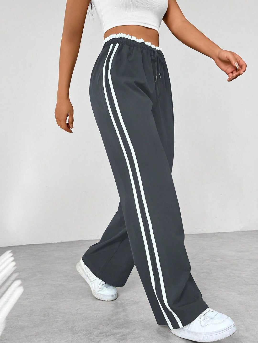 Weite Sporthose mit Elastischem Bund für Damen